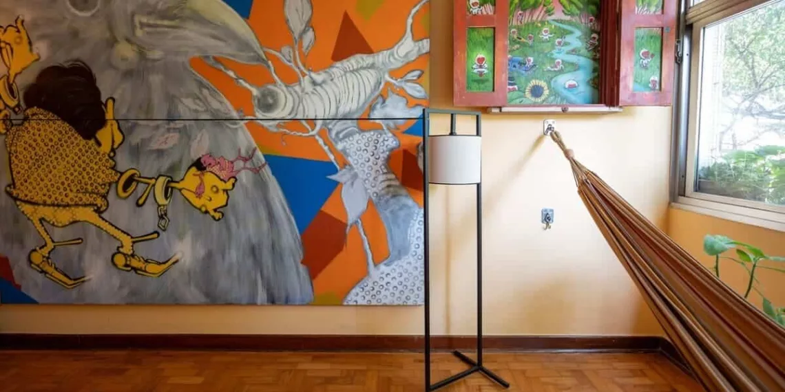 Você já conhece o maximalismo? Saiba como aplicar no seu décor.