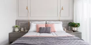 Clássicos no décor: o que a boiserie do século XVII, o brise-soleil modernista e os eletros retrô ainda ensinam sobre como decorar bem
