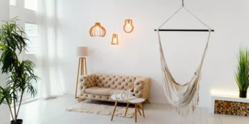 luz luxo 1 Luz e Luxo: Como Trazer Sofisticação ao Décor com Detalhes Dourados e Iluminação Elegante