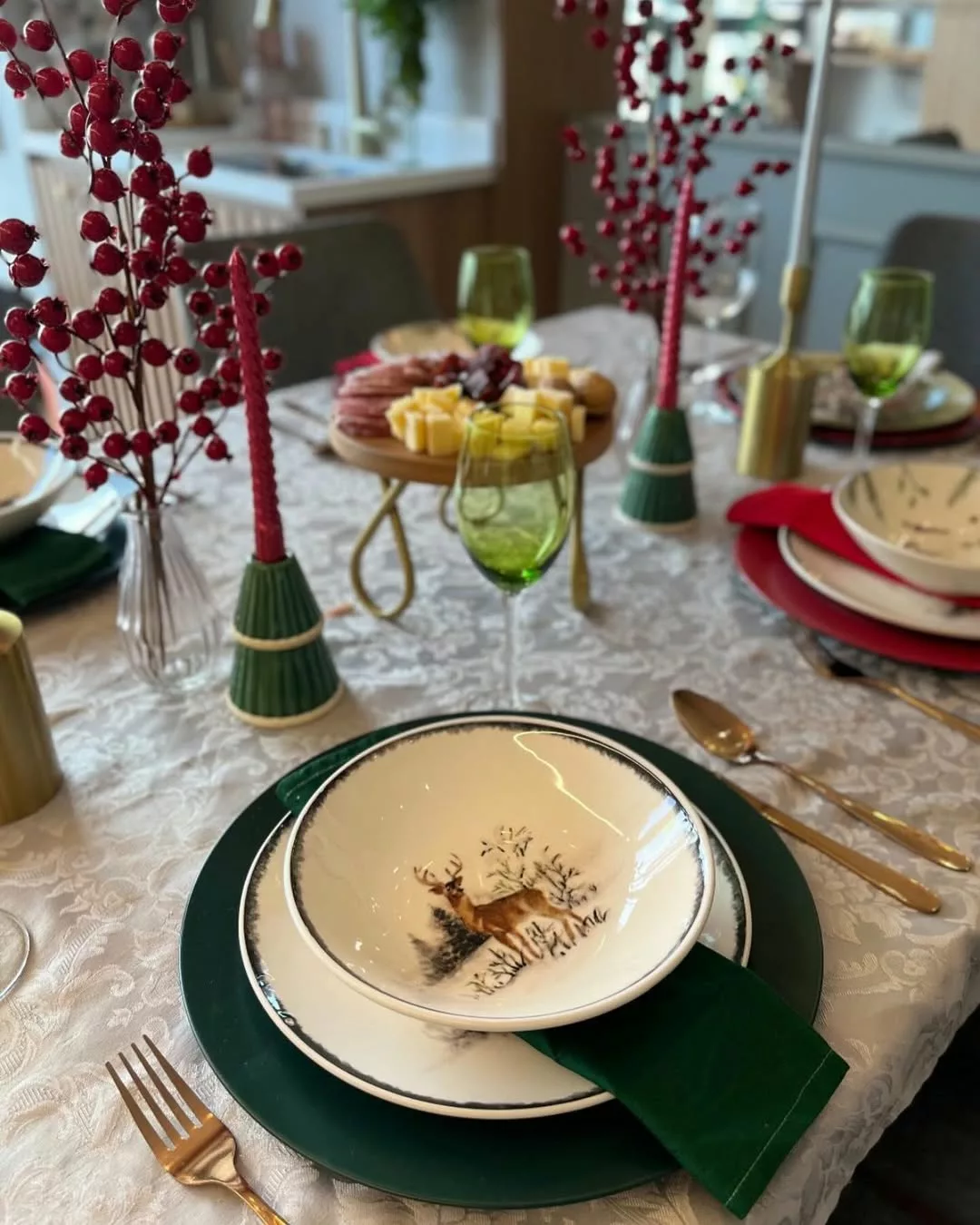 mesa posta natal 2 Entre no Ritmo de Natal com Ideias Encantadoras para Sua Mesa Posta