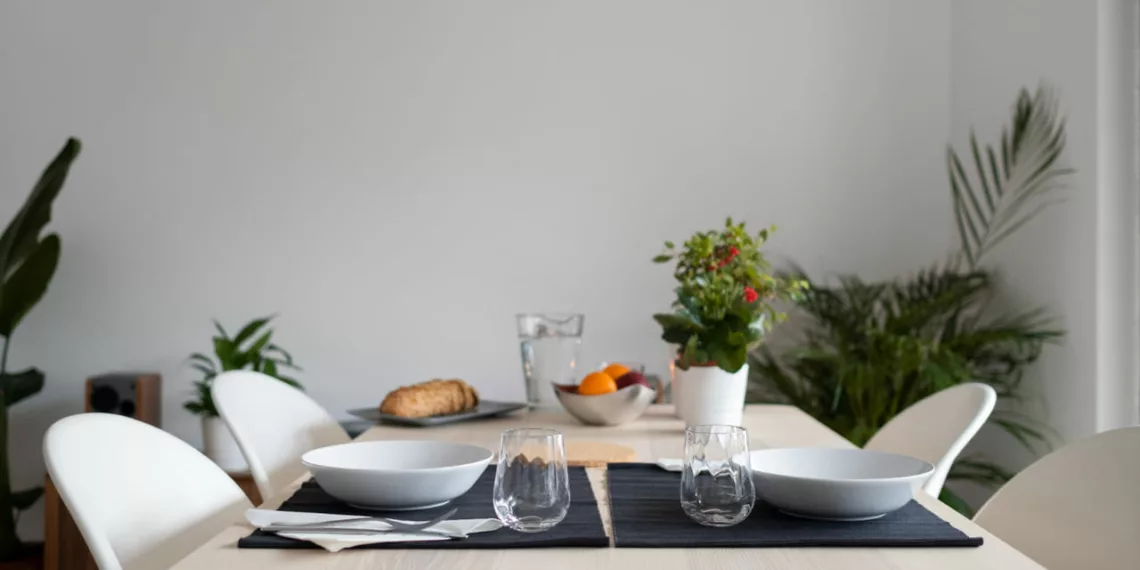 6 mesas de jantar para receber família e amigos na ceia de Natal