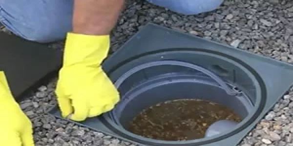 limpeza-de-caixa-de-gordura-1-600x300