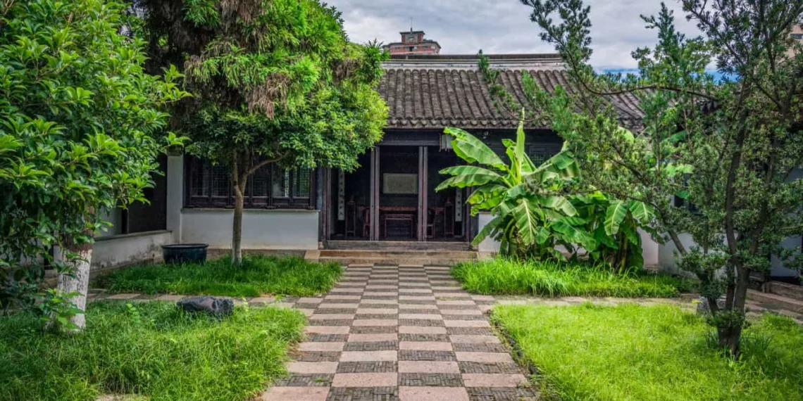 casa com jardim
