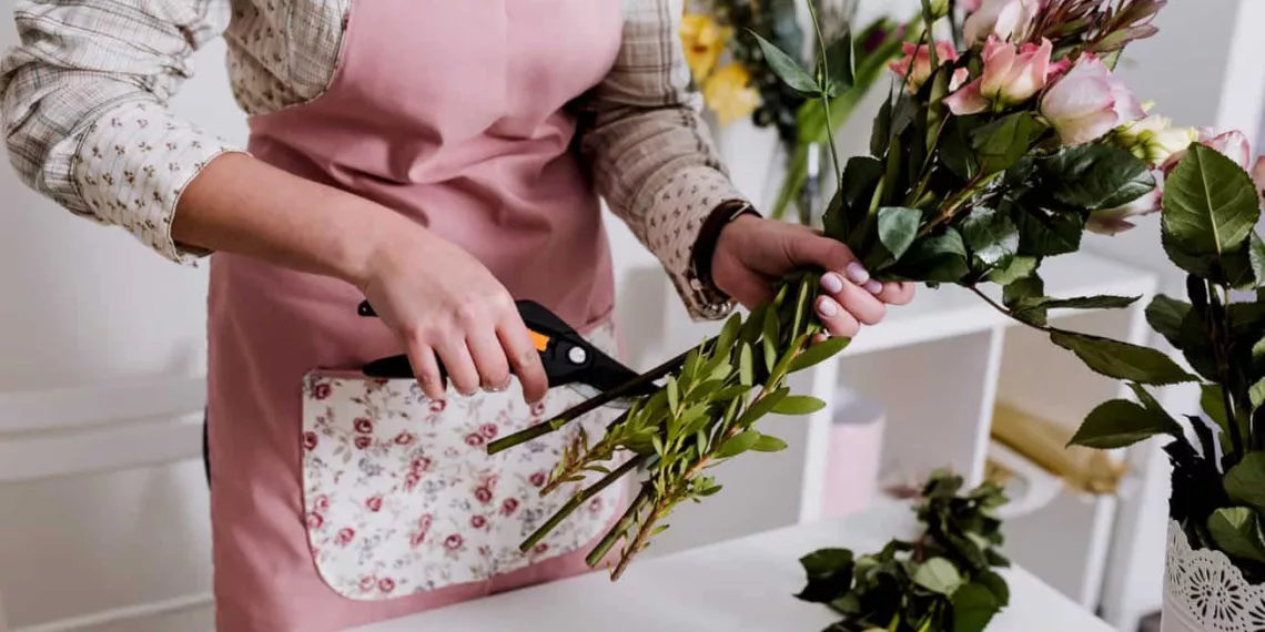 Flores que encantam, mãos que transformam: a beleza da profissão paisagista