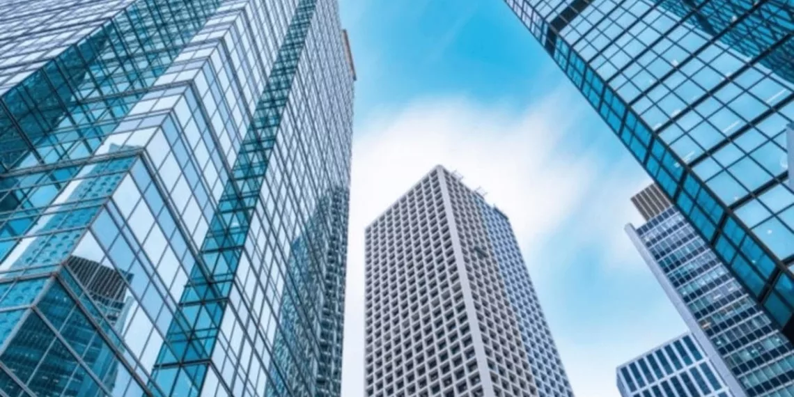 Alta nos resultados do mercado imobiliário reacende interesse por leilões de imóveis