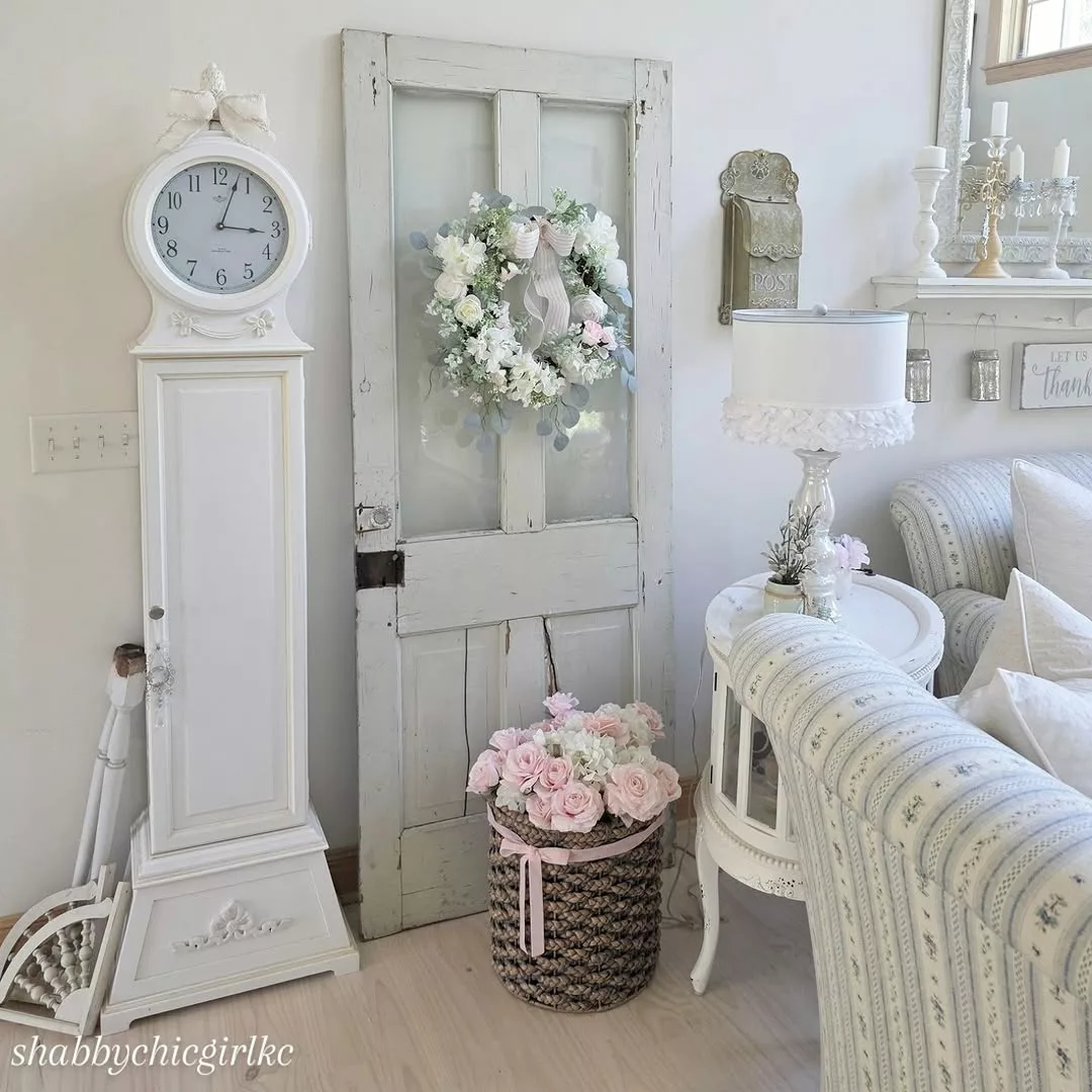 Cores que compoe uma decoração shabby chic