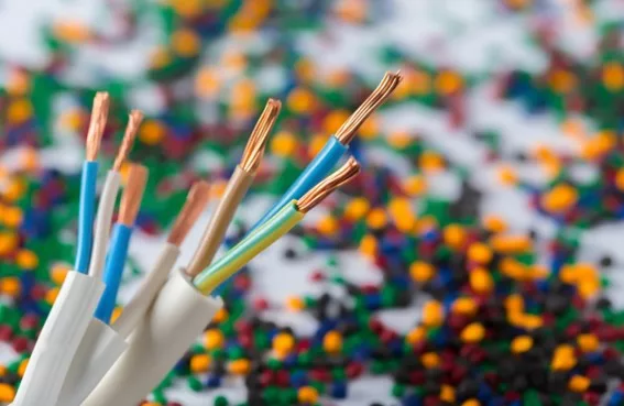 127 e 220 Volts: entenda as diferenças entre as tensões elétricas e por que existe essa diferença de padrões no Brasil