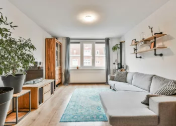 Cores que aumentam a sensação de amplitude em apartamentos pequenos