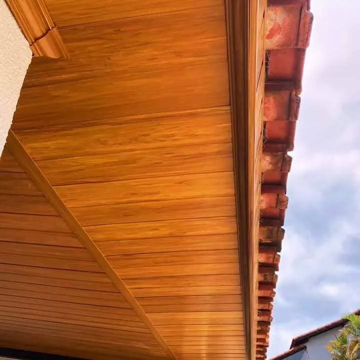 Gesso, PVC ou madeira? Saiba qual tipo de forro é o mais indicado para sua casa