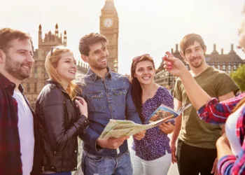 Quer viajar sem estourar o orçamento? Conheça 4 cidades europeias imperdíveis e acessíveis
