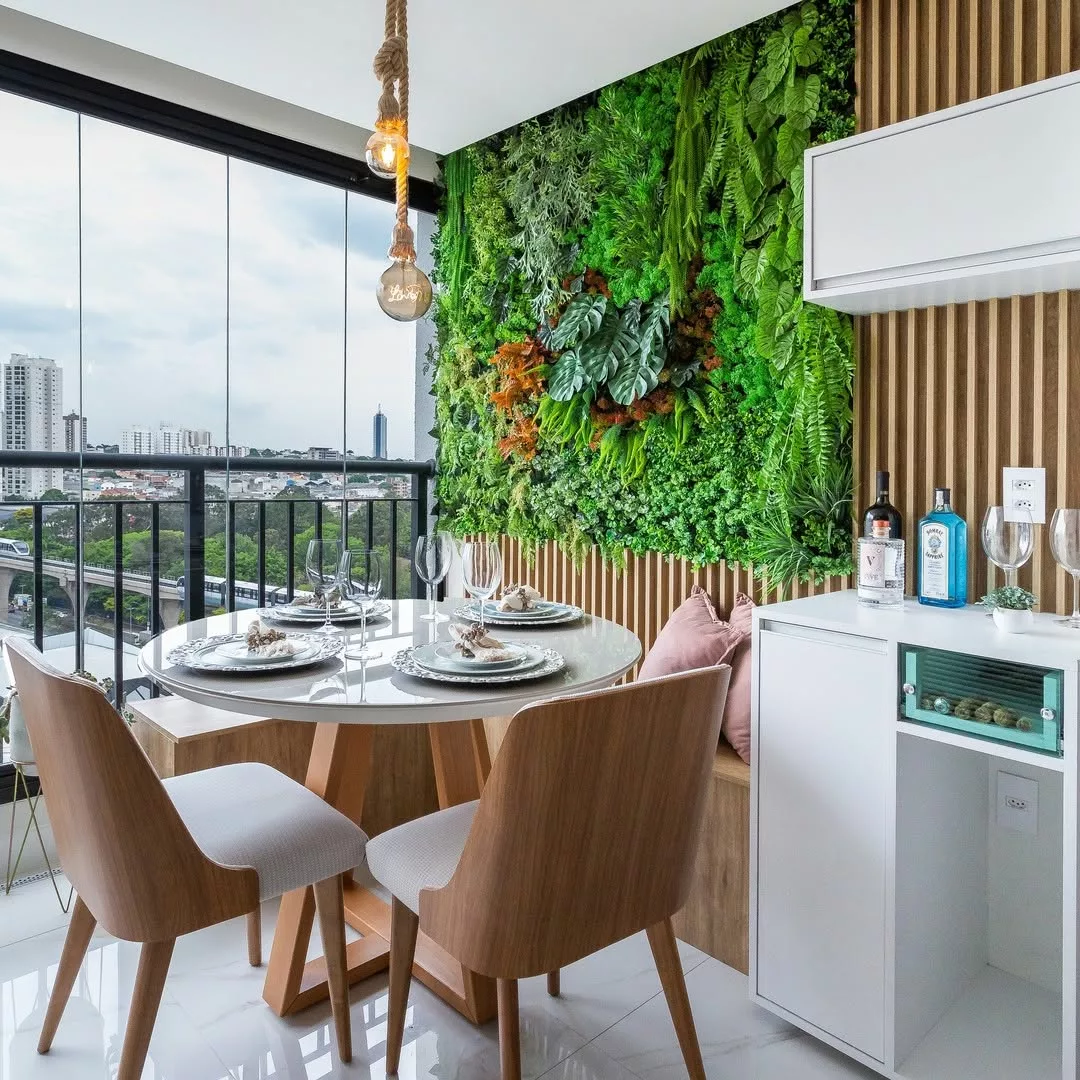 Varanda com jardim vertical: guia para começar do zero