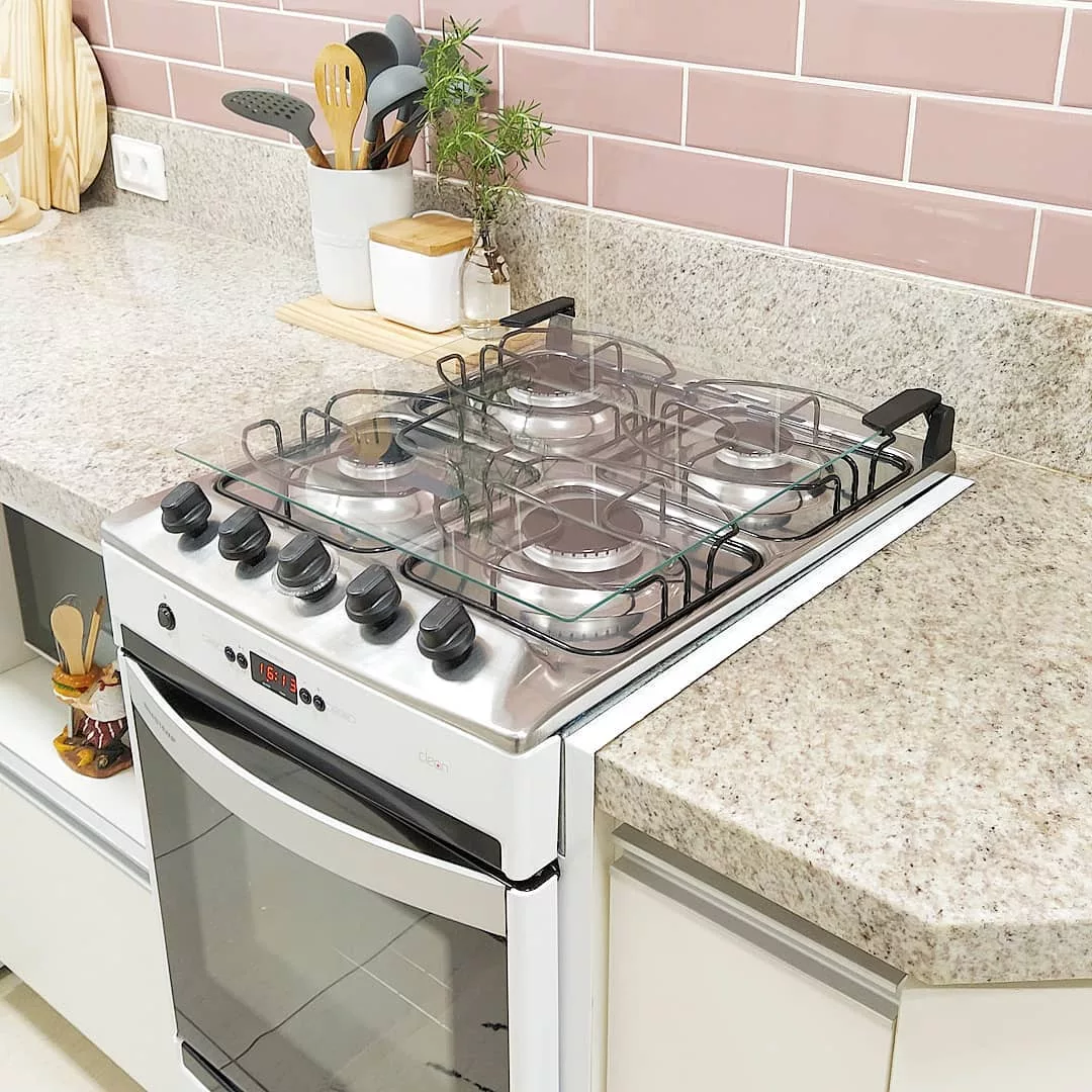 Cooktop vs fogão embutido: entenda qual é o ideal para o seu projeto de cozinha