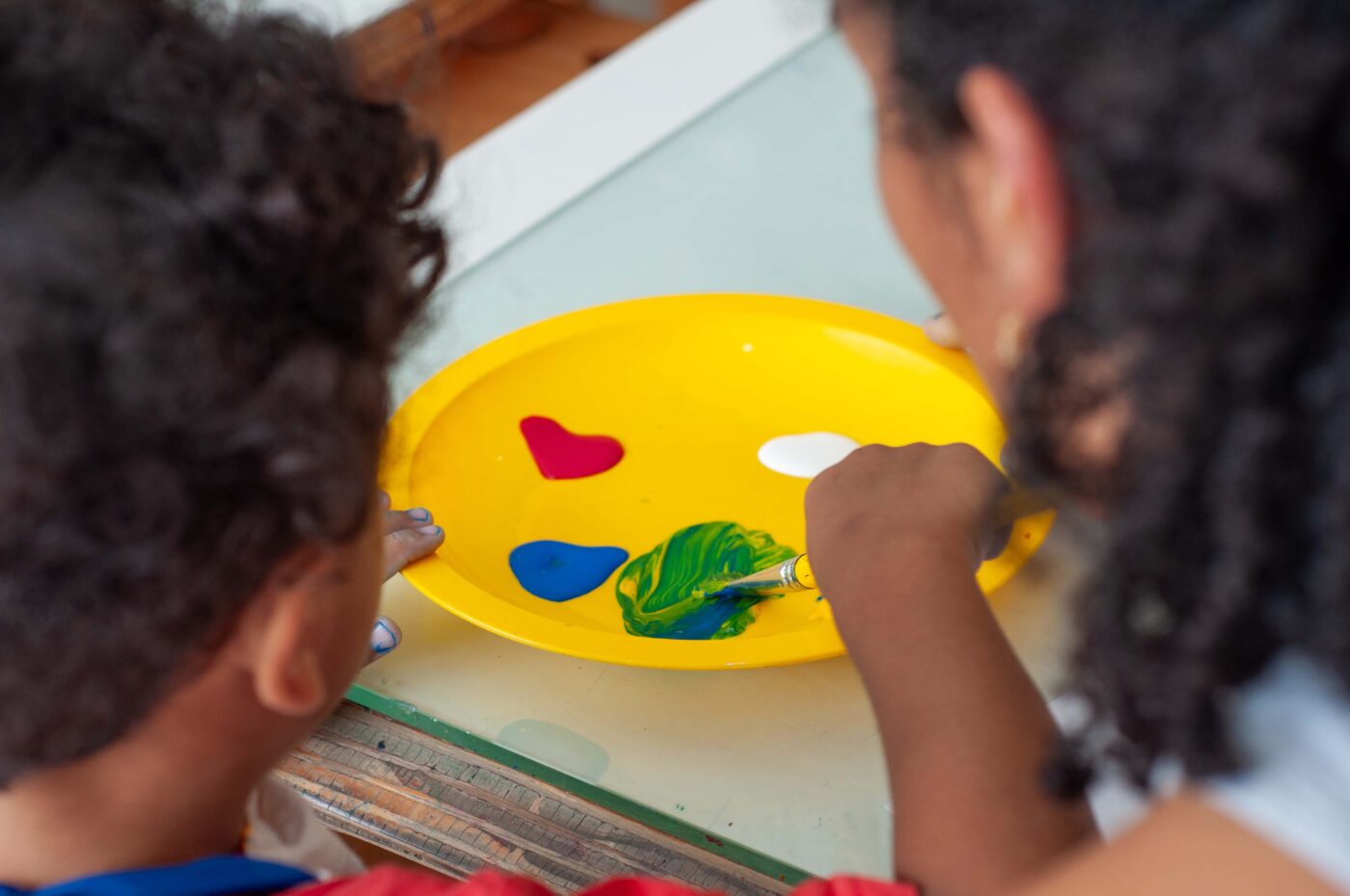 “Dia das Crianças com Cor e Imaginação no MON”