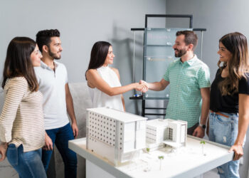 Comprar imóvel no lançamento vale a pena? Entenda por que o momento é estratégico
