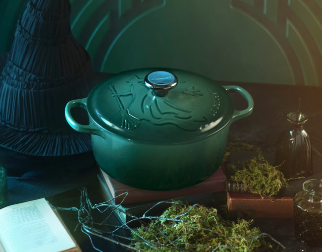 Panelas mágicas: Le Creuset lança Elphaba & Glinda em série limitada
