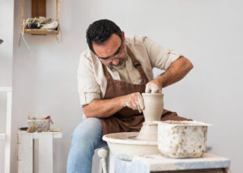 Arte cerâmica ocupa a Casa da Cultura em Campo Largo até dezembro