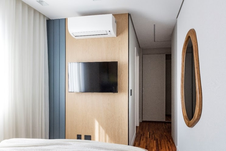 Parede em frente à cama: inspiração e ideias para aproveitar essa área do quarto com criatividade