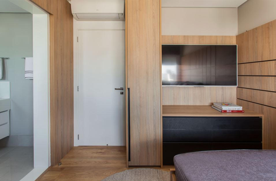 Desvendando os tipos de portas para closets e armários