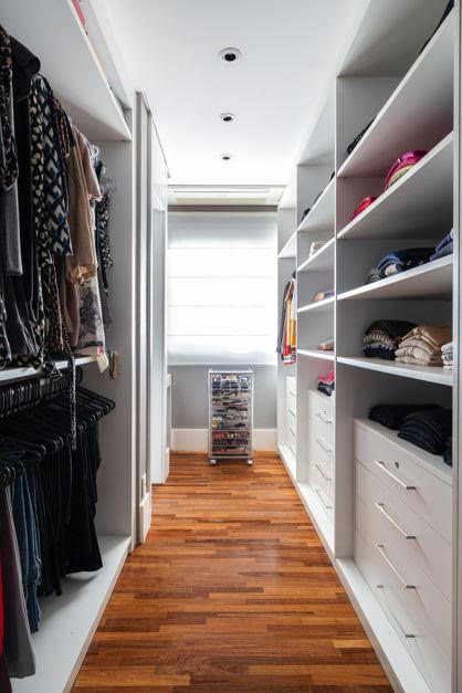 Desvendando os tipos de portas para closets e armários