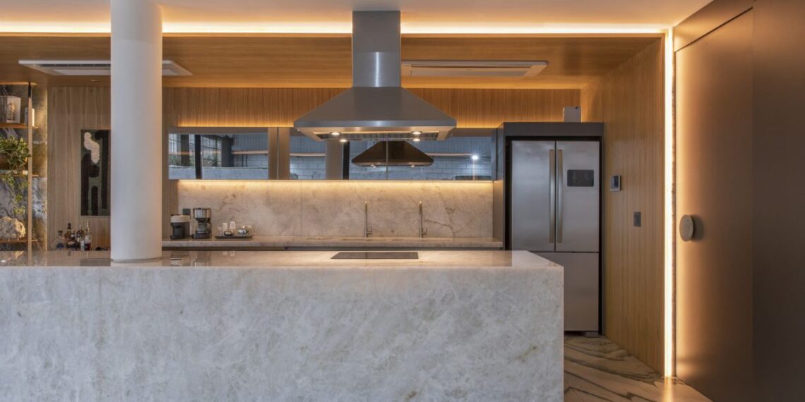 Quartzitos cristalizados lideram as apostas da arquitetura de interiores para 2026