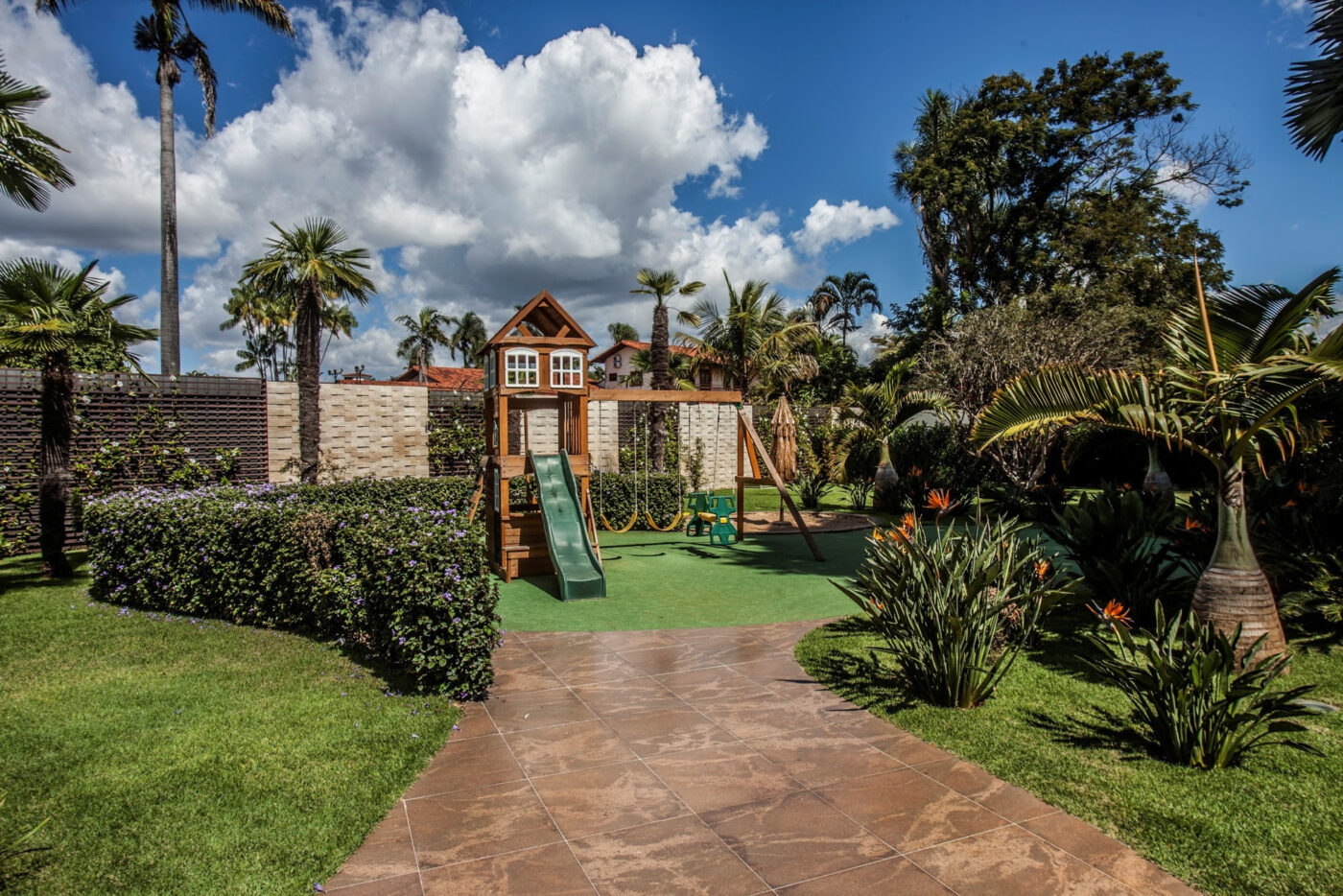 Jardim descomplicado: paisagistas explicam como manter as espécies sempre bonitas e saudáveis