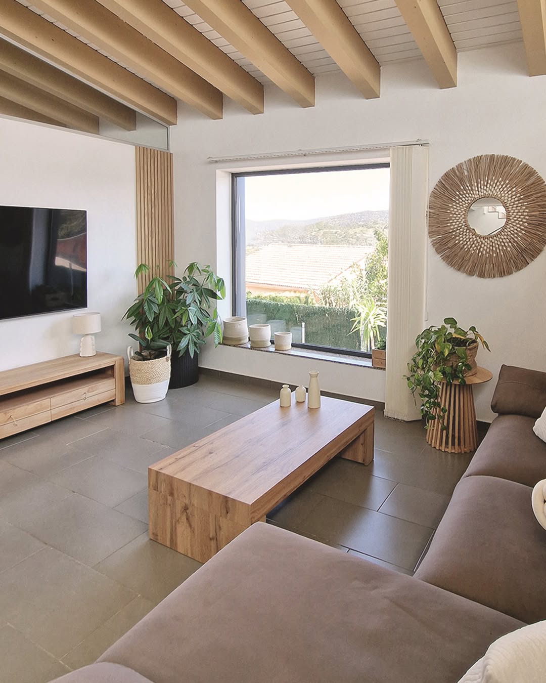 Mesa de centro: o elemento que faltava para valorizar sua sala