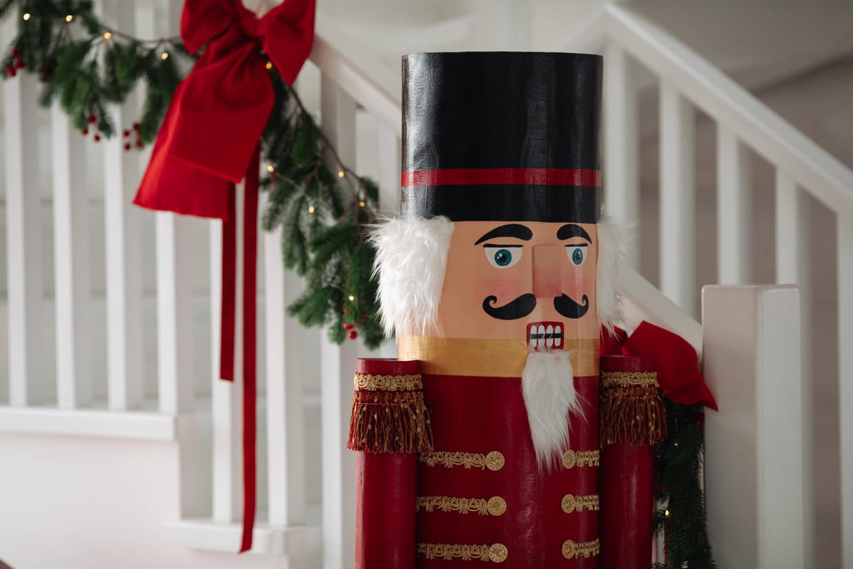 A origem do quebra-nozes: como o soldadinho virou enfeite clássico do Natal