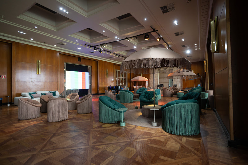 Jockey Society renova espaços com móveis Tidelli e se posiciona como ícone do lifestyle ao ar livre