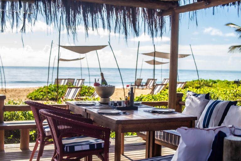 Trancoso ganha nova inspiração: mostra de decoração de David Bastos transforma a Pousada Estrela D’Água