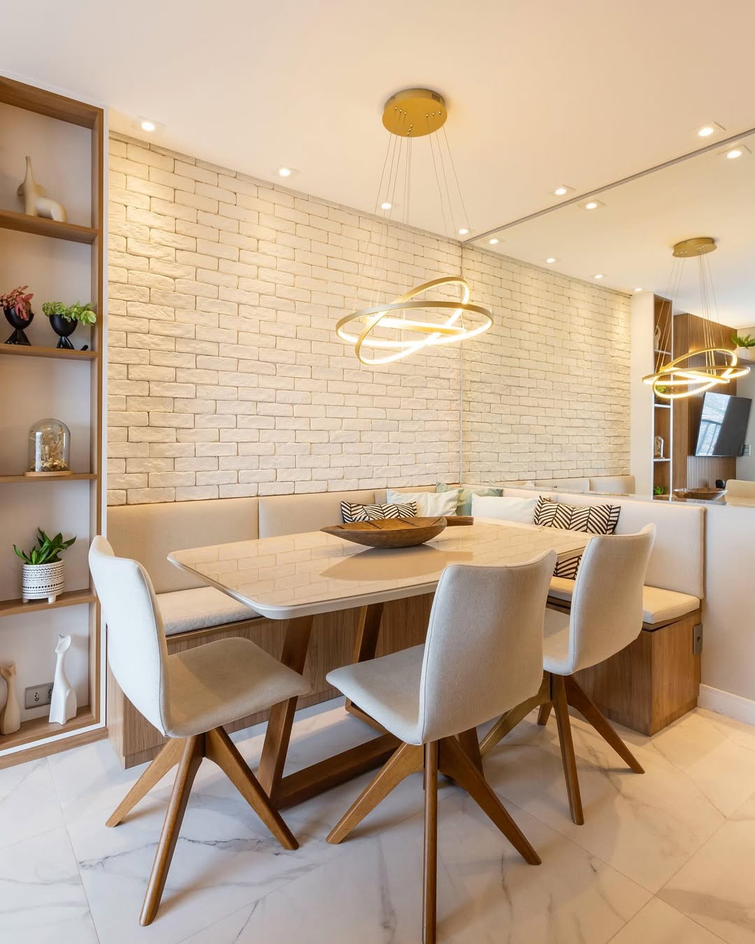 Canto alemão: o detalhe que otimiza o espaço e cria ambientes mais acolhedores