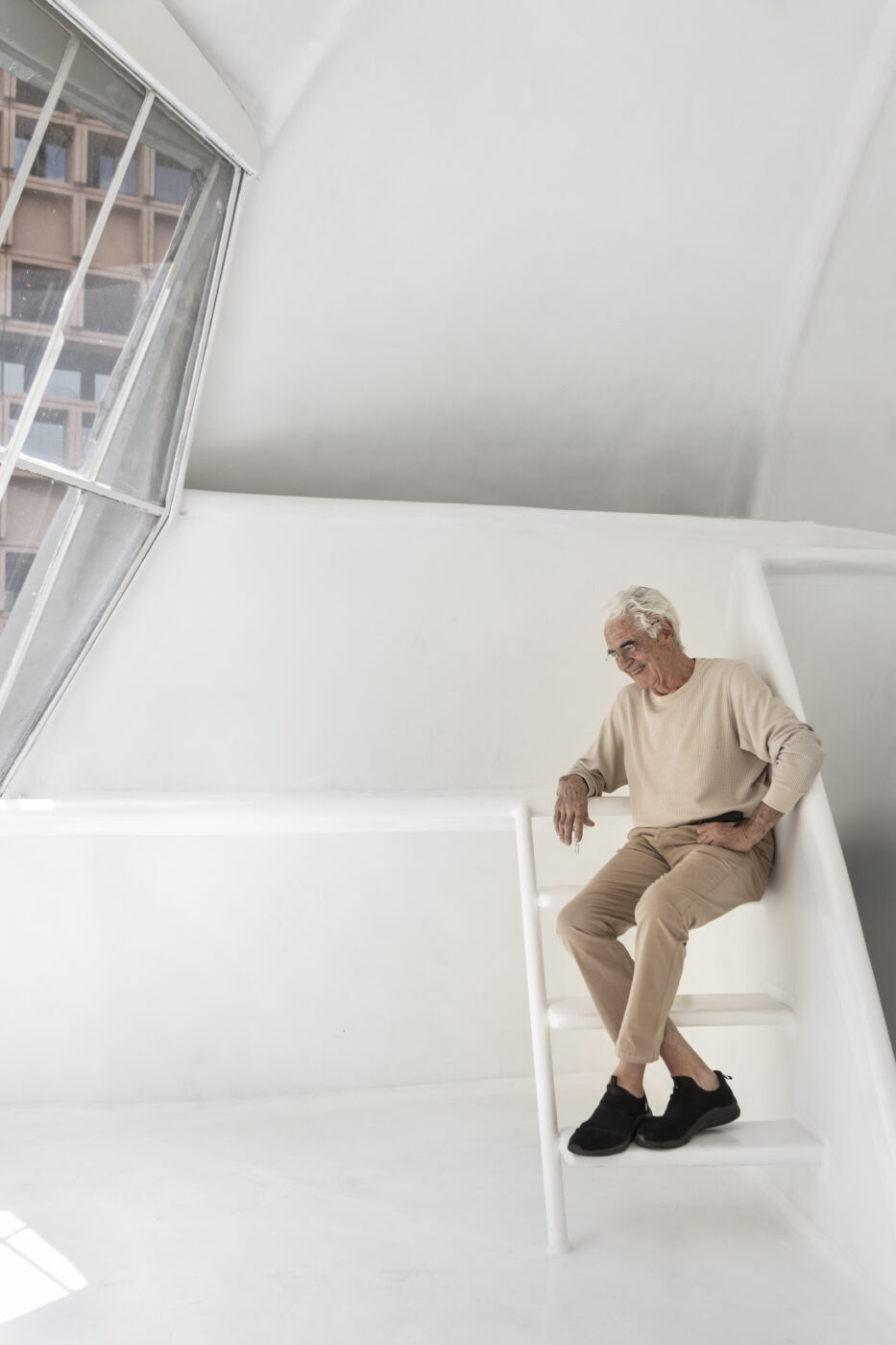 Casa Bola recebe a quinta edição da mostra Aberto e transforma a Faria Lima em galeria a céu aberto