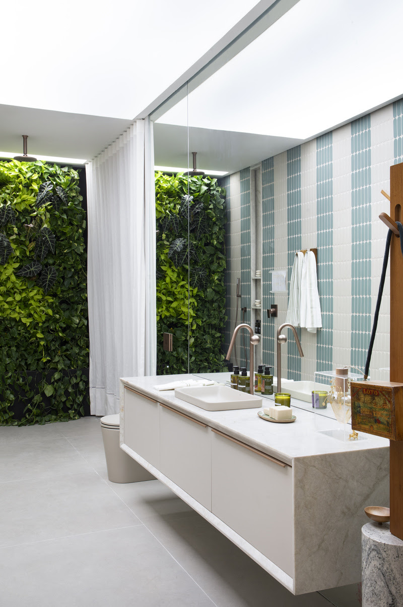 O banheiro como refúgio contemporâneo: espaço de pausa, reconexão e cuidado