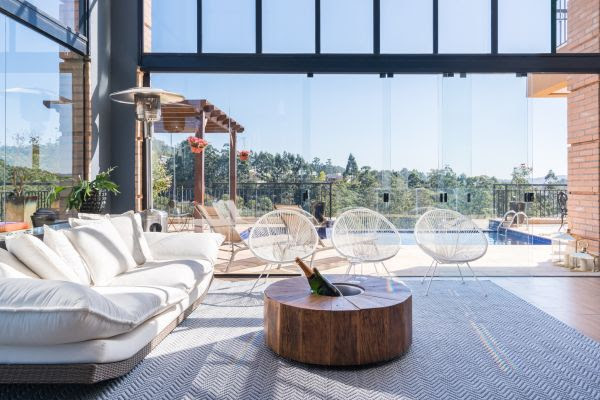 Móveis orgânicos e o novo desenho dos interiores