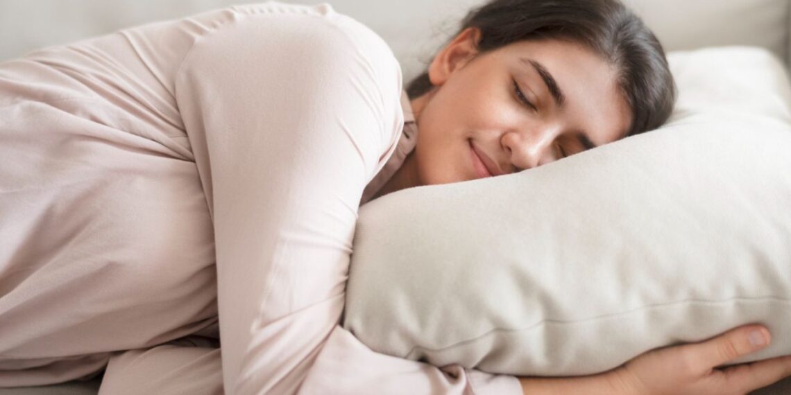 Seu travesseiro está te sabotando enquanto você dorme? Conheça os sinais de que chegou a hora de trocar