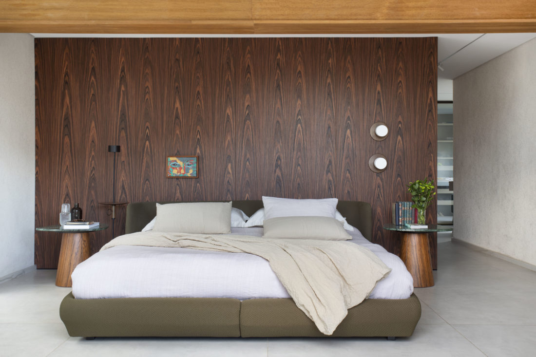 Casa Cubo: reforma transforma imóvel com telhas cerâmicas em residência contemporânea no Maranhão