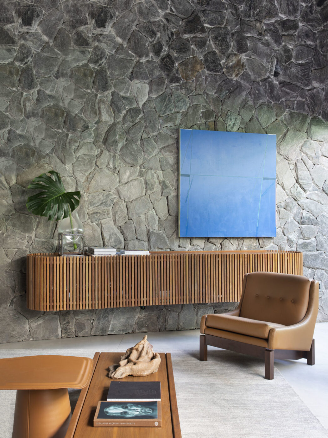 Casa Cubo: reforma transforma imóvel com telhas cerâmicas em residência contemporânea no Maranhão