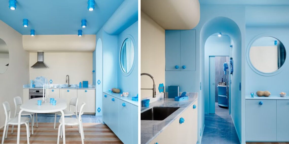 Apartamento azul de 40 m² recria universo de Vinte Mil Léguas Submarinas em pleno litoral francês