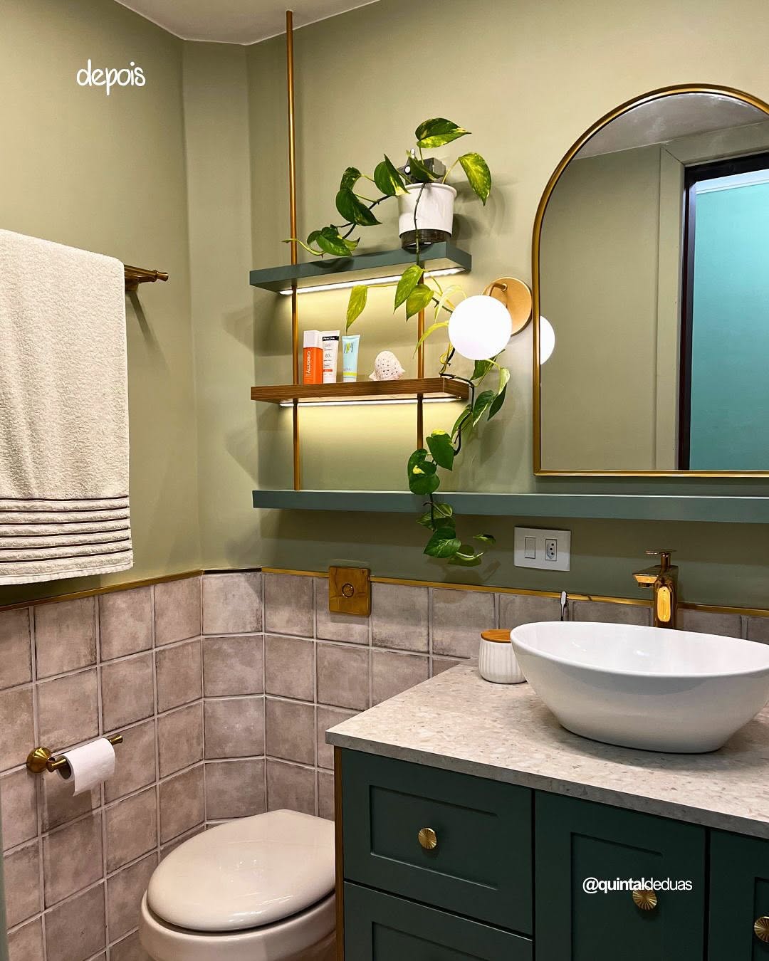 Caixa acoplada ou descarga de válvula: como escolher o sistema certo para o seu banheiro