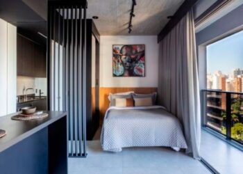 Viver em estúdio exige projeto — e estas estratégias mostram o porquê