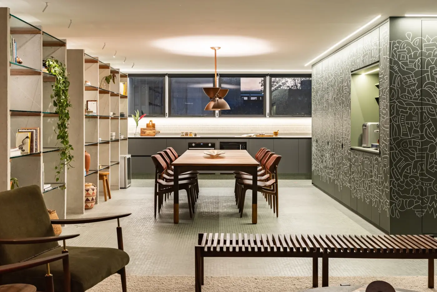 Apartamento em Brasília recupera identidade modernista e transforma planta fechada em espaço fluido e acolhedor