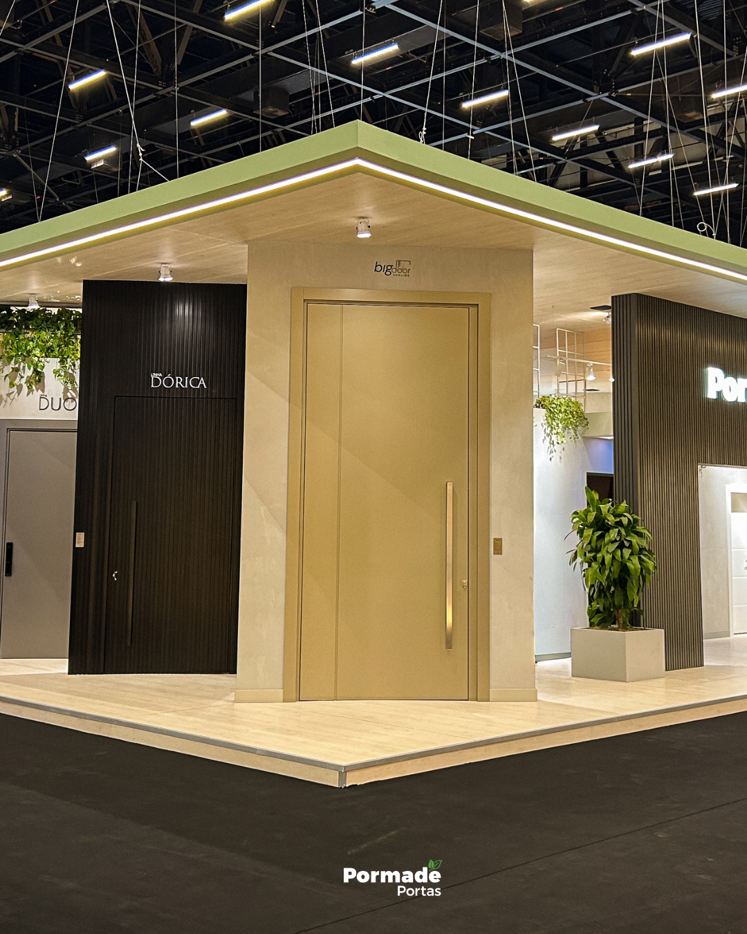 Raízes na Expo Revestir 2026: como a Pormade conectou arquitetura, natureza e significado em um único espaço