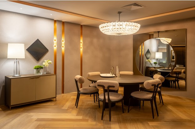 Patricia Penna aposta em materiais nobres e obras de arte marcantes em seu espaço na Mostra Artefacto 2026 que reflete sobre maturidade