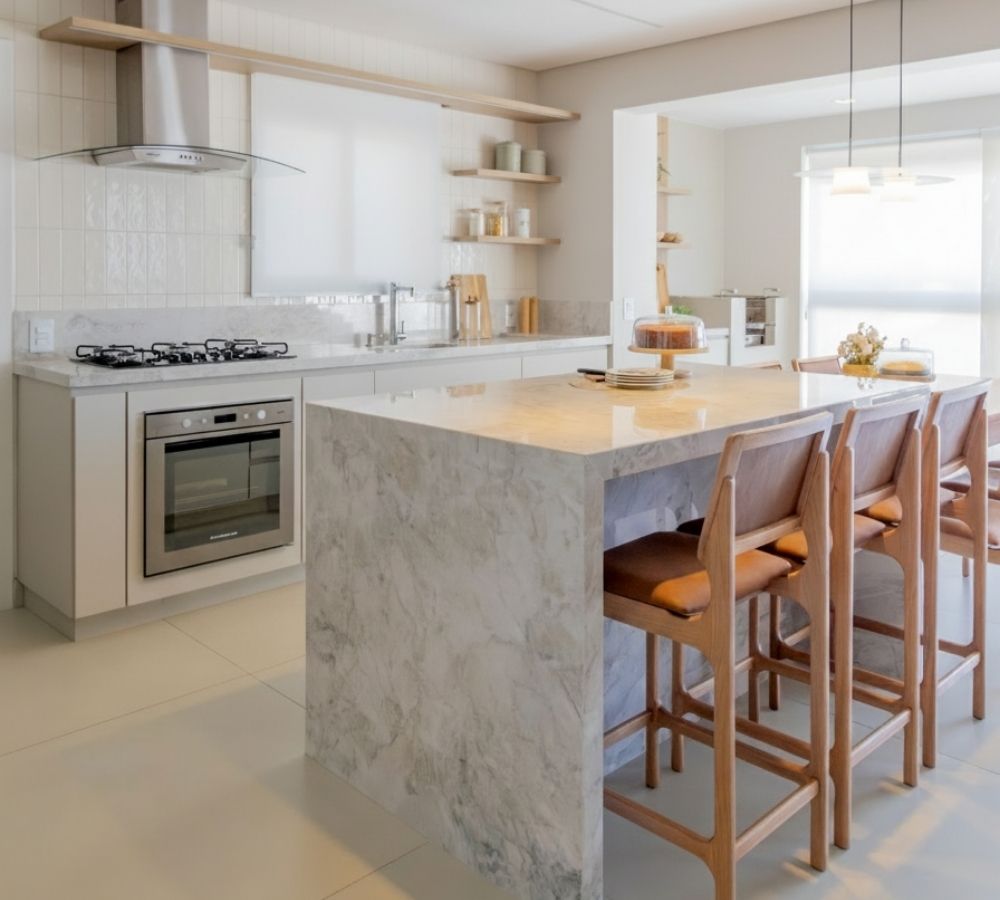 Cozinha bonita e funcional: saiba exatamente onde vale investir (e onde economizar)