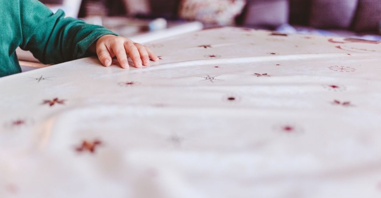 Indústria de colchões brasileira monitora impactos da crise geopolítica no abastecimento nacional