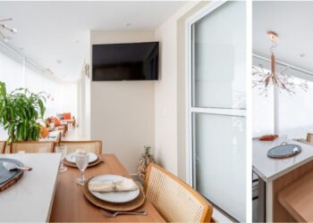 A varanda é um dos ambientes que mais recebe a incidência de luz no decorrer do dia. Persianas com tela solar podem ser especificadas pelo escritório de arquitetura para garantir a proteção aos moradores e contribuir na manutenção da vida útil do mobiliário. Foi exatamente o que aconteceu neste projeto da arquiteta Isabella Nalon | Fotos de Julia Herman