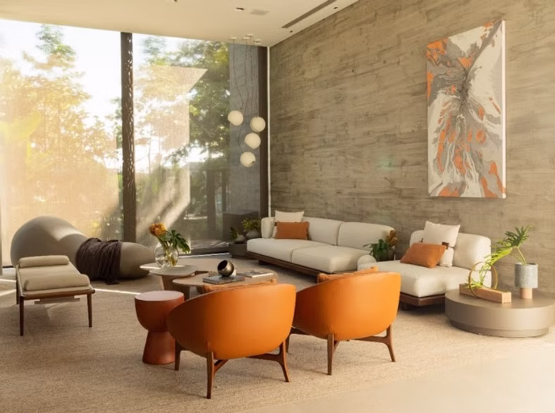 Por que esta casa de 650m² não tem área de lazer convencional e funciona melhor assim