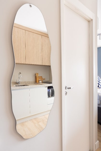 27 m² para morar ou alugar por temporada: o que o projeto precisou resolver antes de pensar em decoração
