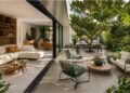 Terceira área: como varandas e jardins tomaram o lugar da sala de estar e o que isso muda no projeto residencial