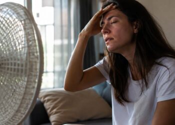 O que acontece com a sua casa quando ela fica sem ventilação cruzada?
