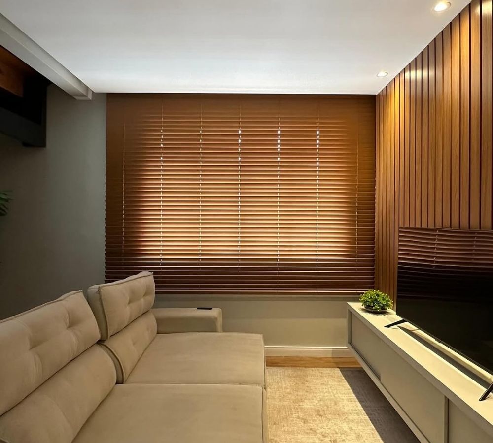 Persiana Horizontal: guia completo de materiais, usos e cuidados para cada ambiente